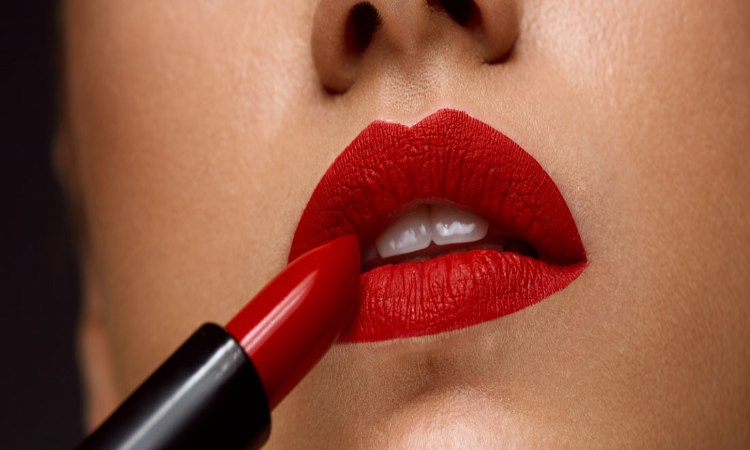 Donna rossetto - free - risorgimentonocerino.it