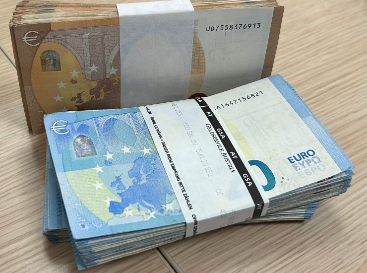 Soldi in arrivo alla posta dall'INPS