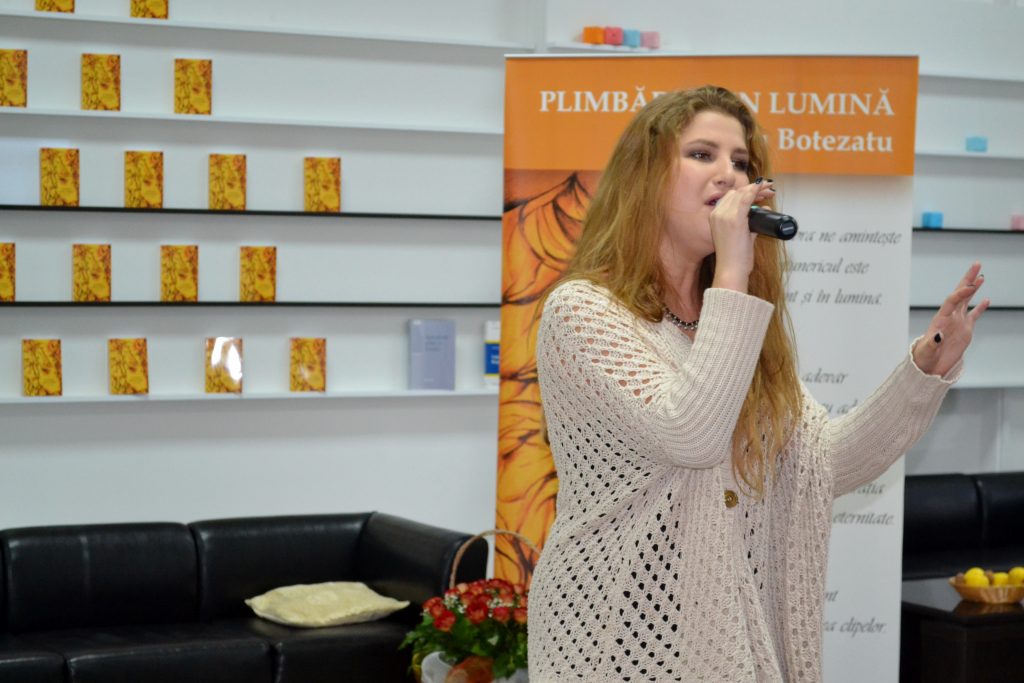 Incontri letterari e musica a Nocera Inferiore: “L’anello debole” apre la stagione al Salotto