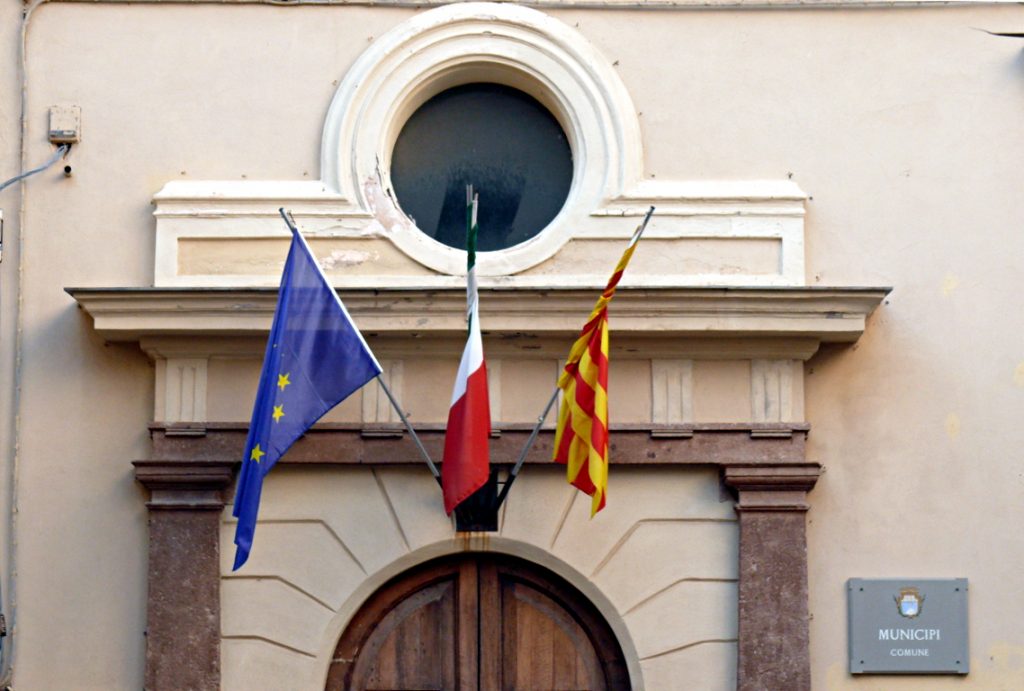 TITOLO: ANCI Campania sollecita De Luca a disporre chiusure per 25 aprile e 1 maggio