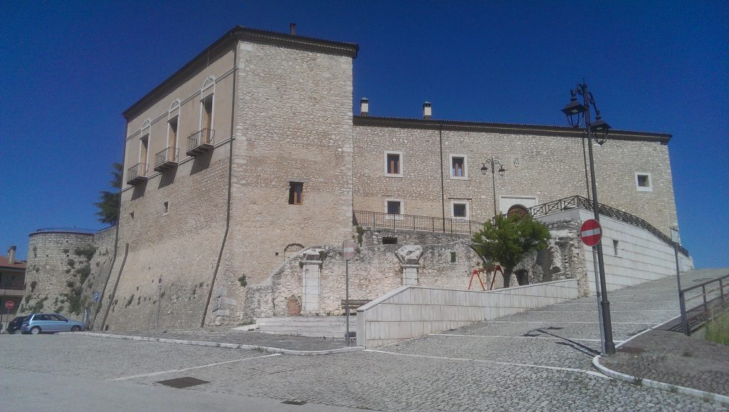 La distruzione di Nocera ad opera di Enrico VI nel 1194: una nuova prospettiva storica