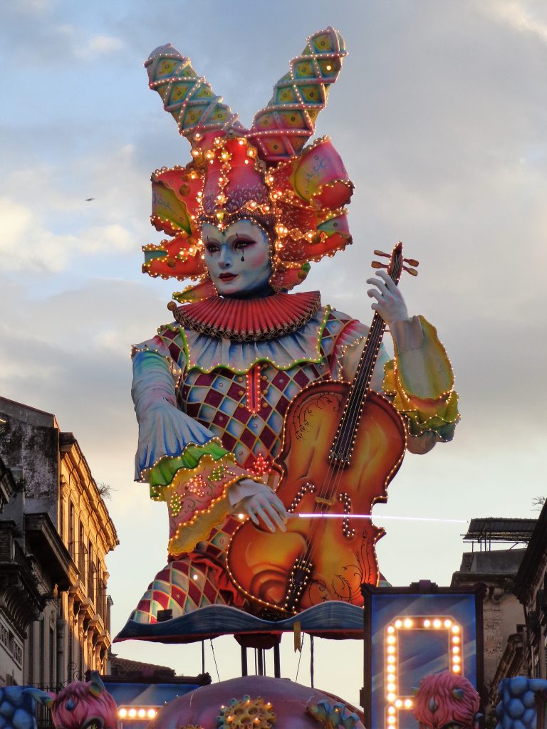 Il Carnevale è alle porte: eleganza e buon gusto