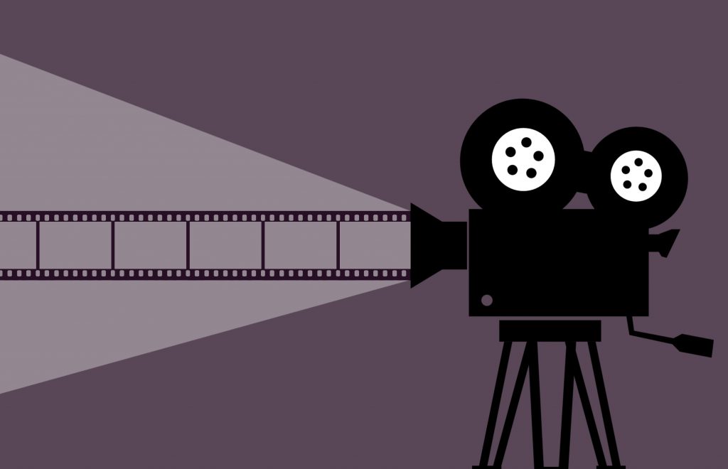 “E.T.” illumina il Castello: continua il Cineforum