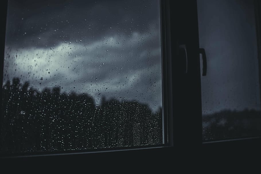 Campania: allerta meteo gialla per forti piogge e vento