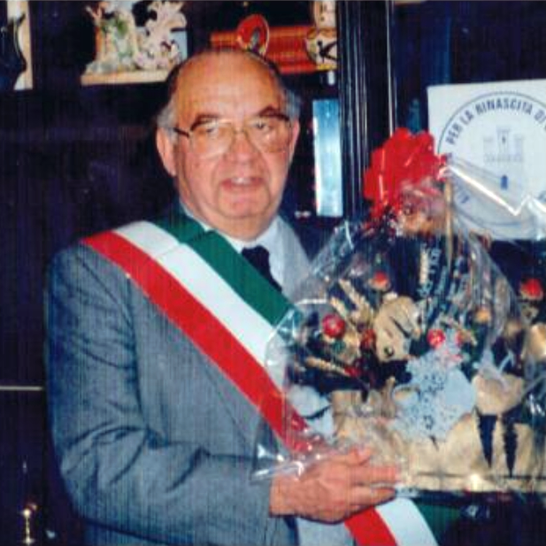 Nocera Inferiore Onora i suoi Ex Sindaci con la Giornata della Fascia Tricolore