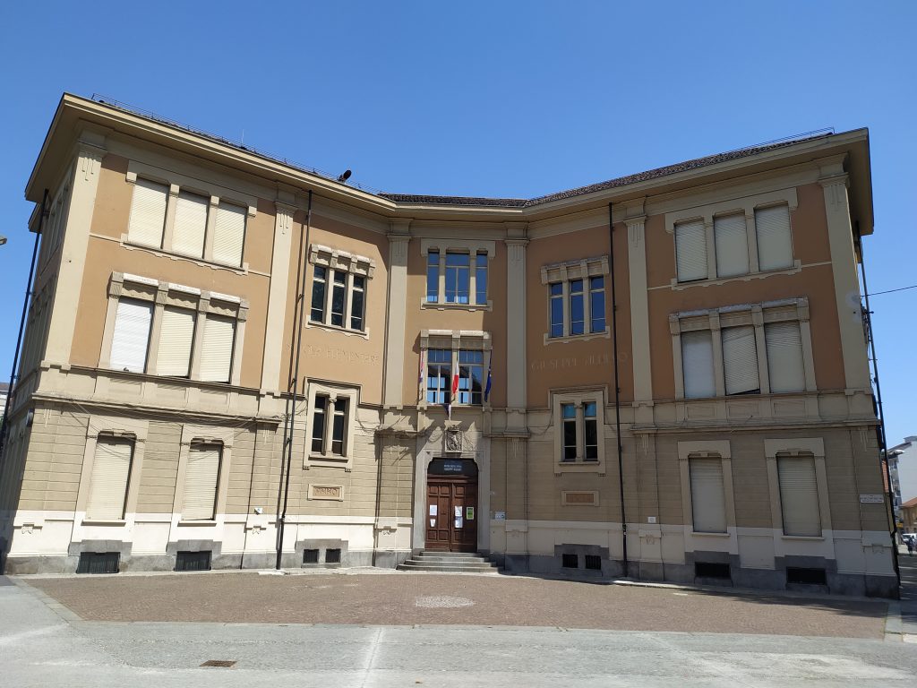 Ritardo dell’apertura della scuola Marconi: la preside nega coinvolgimento del Comune