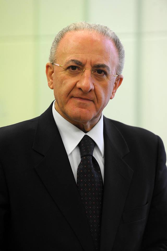 De Luca: Controlli rigorosi per evitare un afflusso incontrollato dal 4 maggio