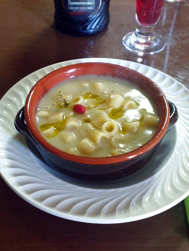 Il Maccu di Fave: Afrodisiaco Antico e Delizia Siciliana