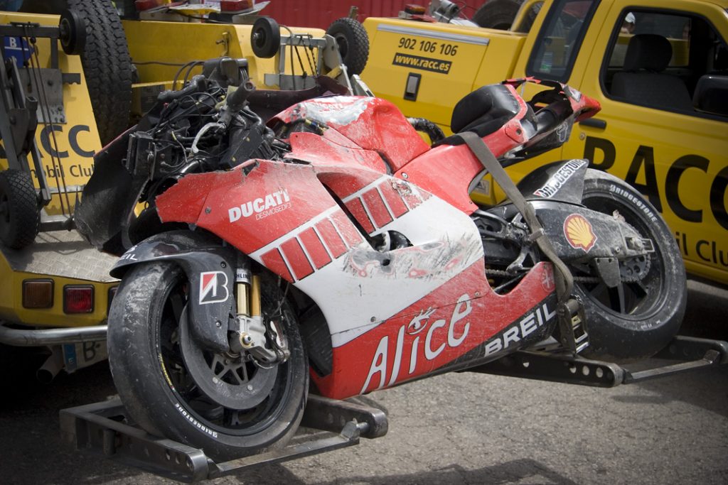 Tragedia a Scafati: giovane motociclista muore in un incidente stradale
