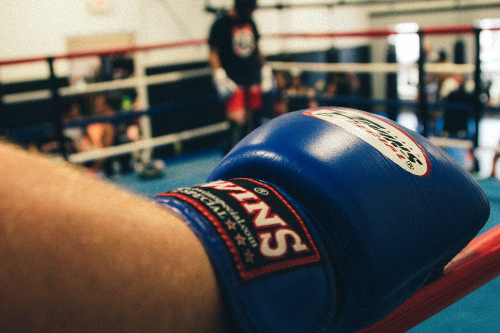 Fabio Manzi: Il kickboxer di Nocera Superiore che conquista il ring