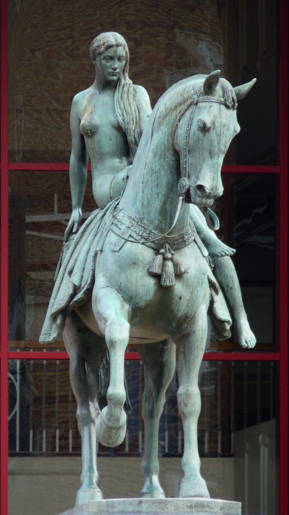 Il sacrificio di Lady Godiva: un atto di coraggio per il popolo di Coventry