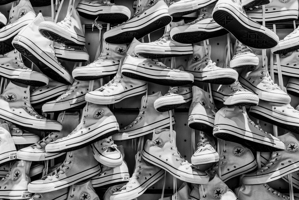 La Madonna dalle Scarpe Consunte: Fede e Mistero a Napoli