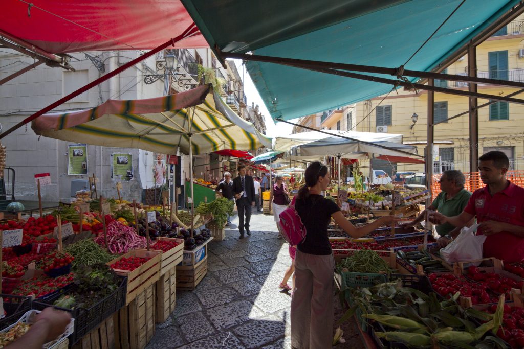 I Consiglieri di “Nocera Coraggiosa” sollecitano il Primo Cittadino ad affrontare le difficoltà degli operatori del mercato