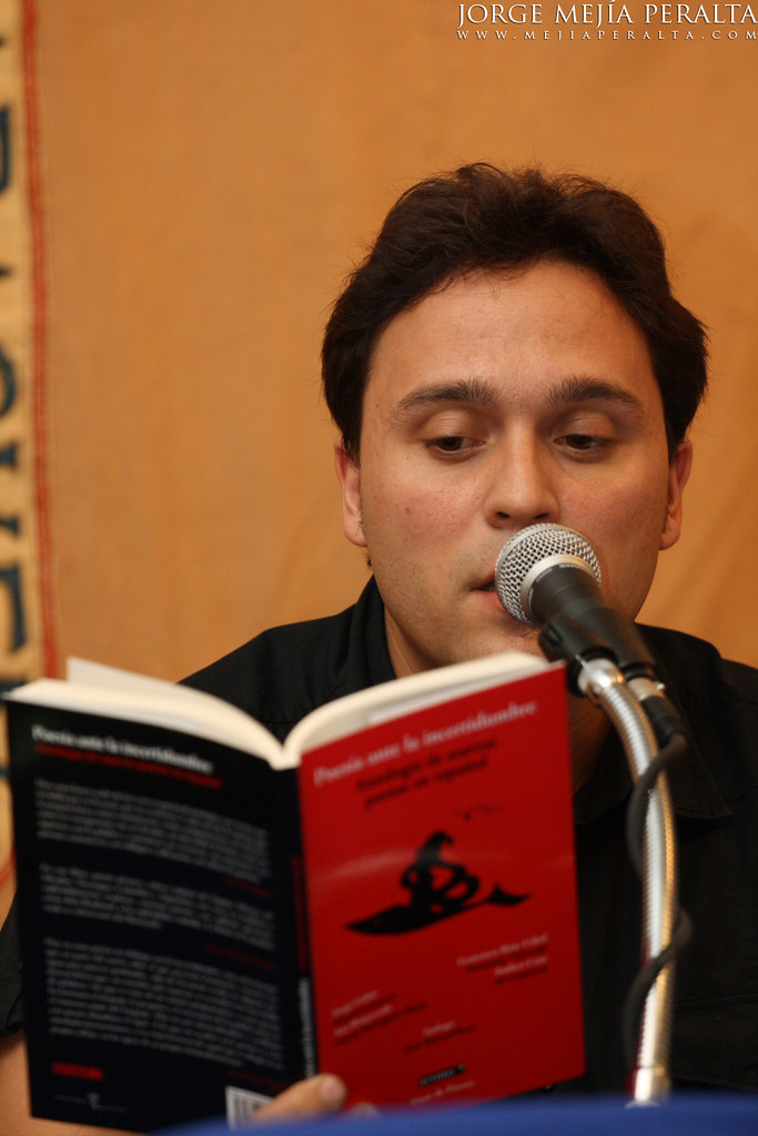 In Piazza del Corso, Nocera Inferiore: Un Concorso di Poesia Improvvisativa