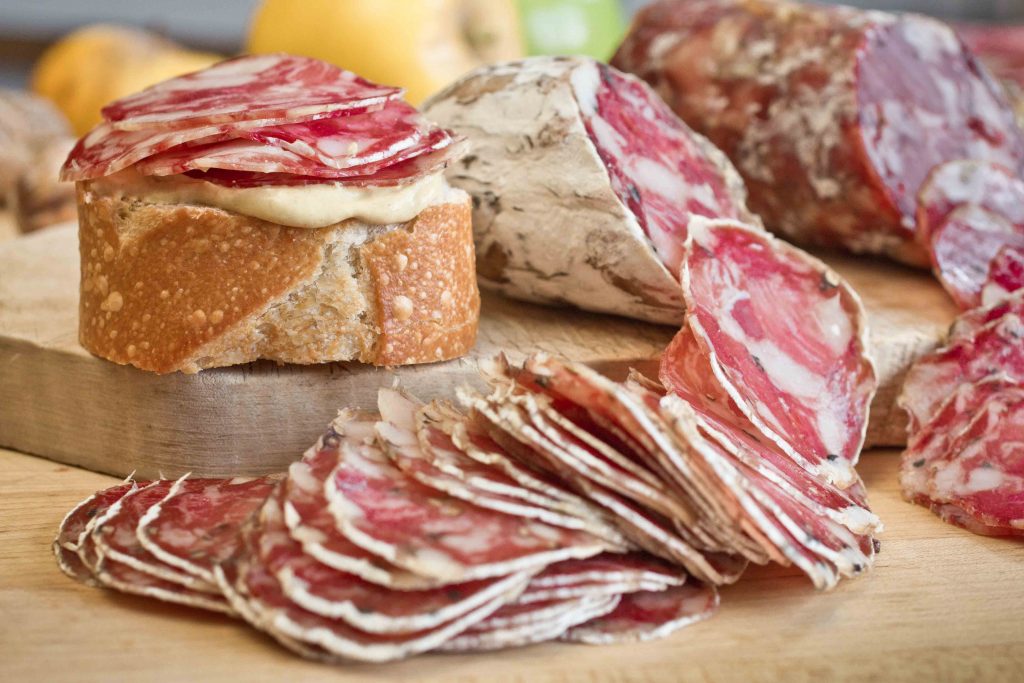 Addio ad Aniello Amato, storico salumiere di Nocera Inferiore