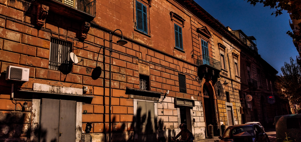 L’eleganza di “South Love”: la nuova collezione di Emanuele Bilancia a Nocera Inferiore