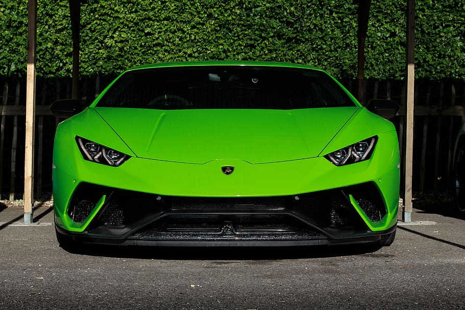 TITOLO: Parcheggio insolito a Nocera Inferiore: tra incredulità e perplessità