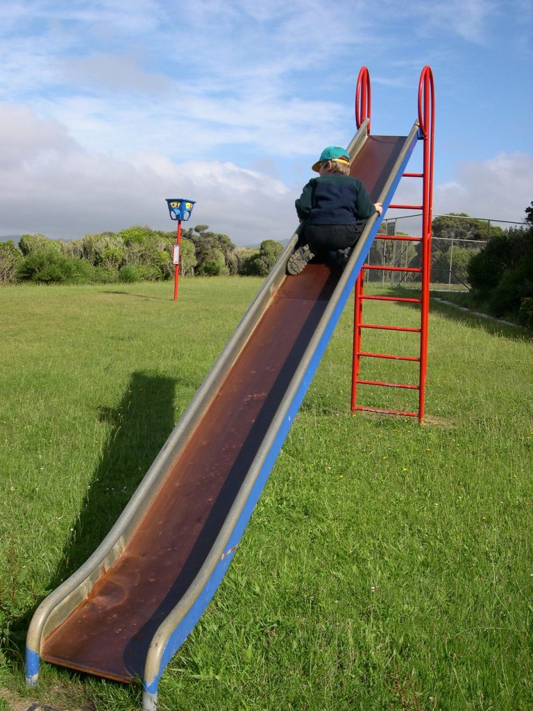 Riapertura Parco Giochi Via Rea: Gioia e Progetti per Nocera Inferiore