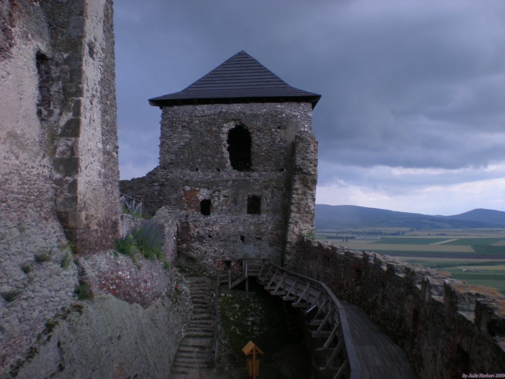 Il Castello del Parco Fienga a Nocera Inferiore: un investimento di mezzo milione di euro per il restauro