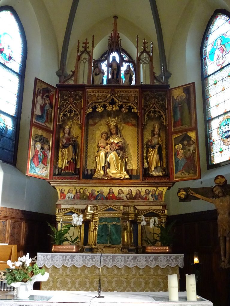 Titolo:  Un mese di messe dal Santuario di Materdomini su Tv2000