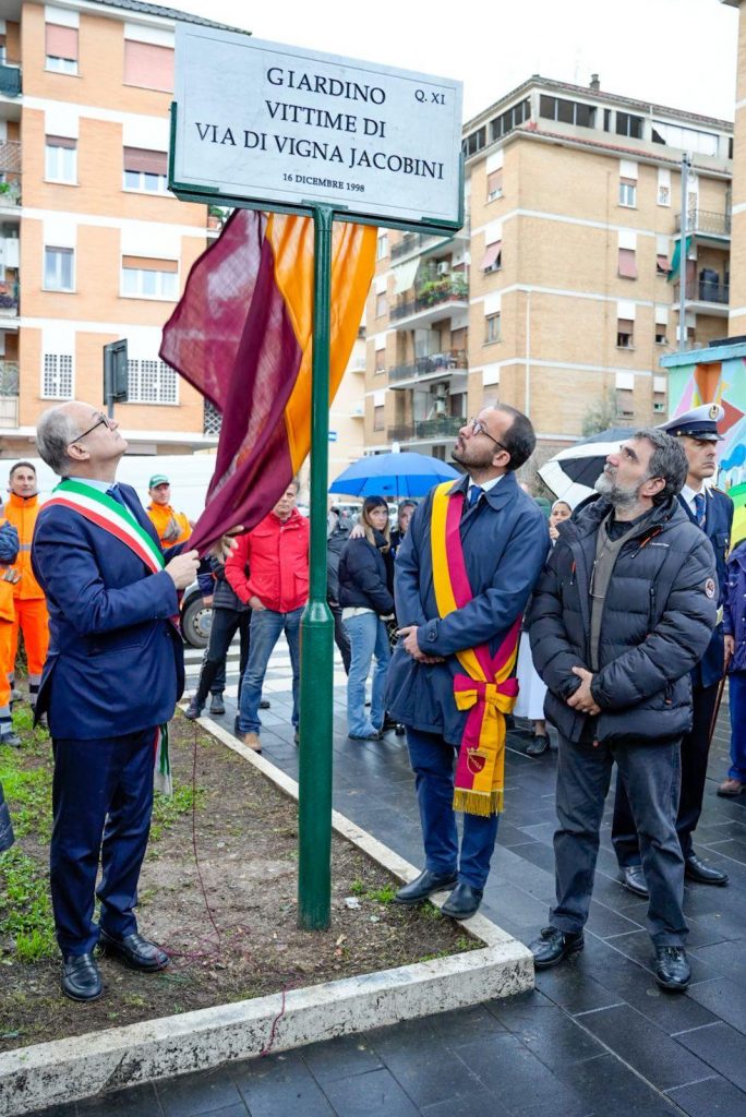 Un nuovo spazio pubblico ricorda due eroi: Piazzale Marino-Battipaglia a Nocera Inferiore
