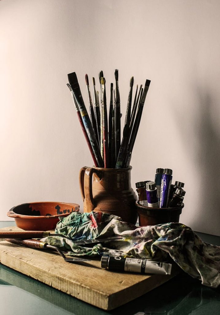 Paestum: Un Artista Apre le Porte del Suo Atelier
