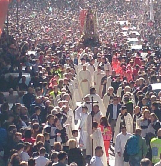 La Festa della Madonna delle Galline a Pagani: un’esplosione di fede e folklore