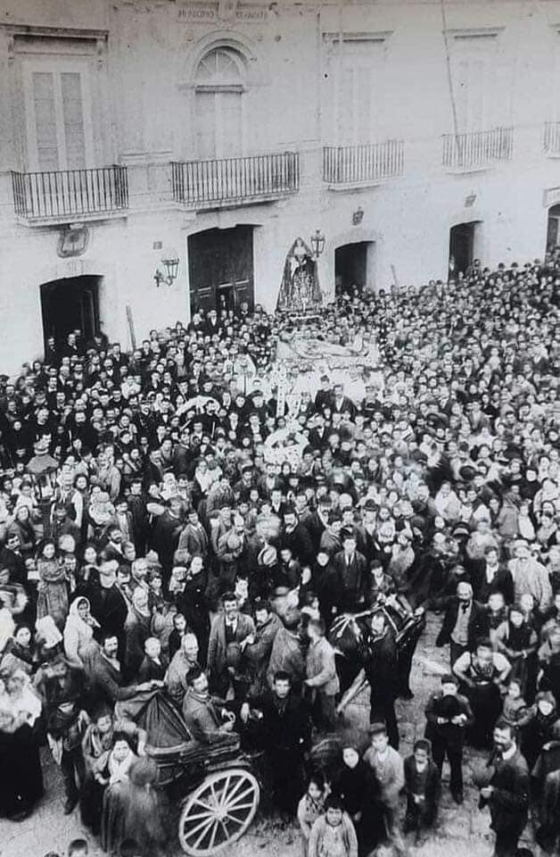 Controversia a Pagani: il sindaco De Prisco sotto accusa per la processione del Venerdì Santo