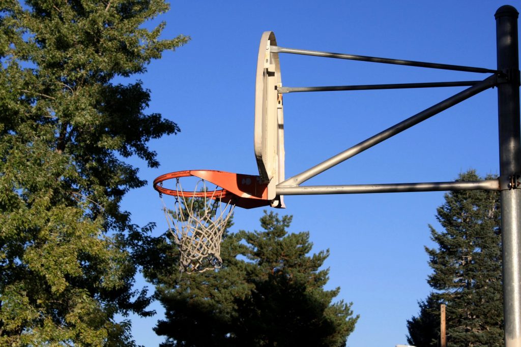 Un Campo da Basket per Kobe Bryant a Pagani