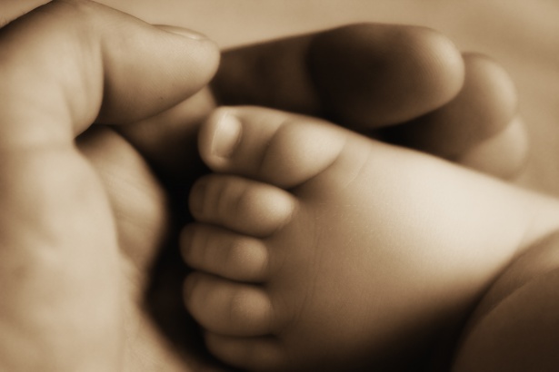 Un parto naturale in posizione podalica all’ospedale Umberto I: un’eccellente dimostrazione di abilità medica