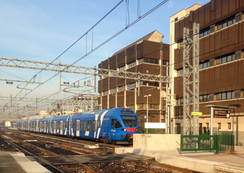 Ultimatum ai vertici regionali per il ripristino del servizio ferroviario Napoli-Salerno