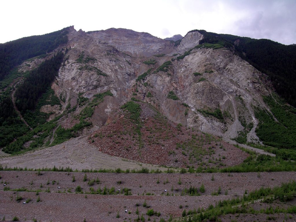 Rischio frane sul Monte Albino: i consiglieri del PD chiedono conto dei fondi