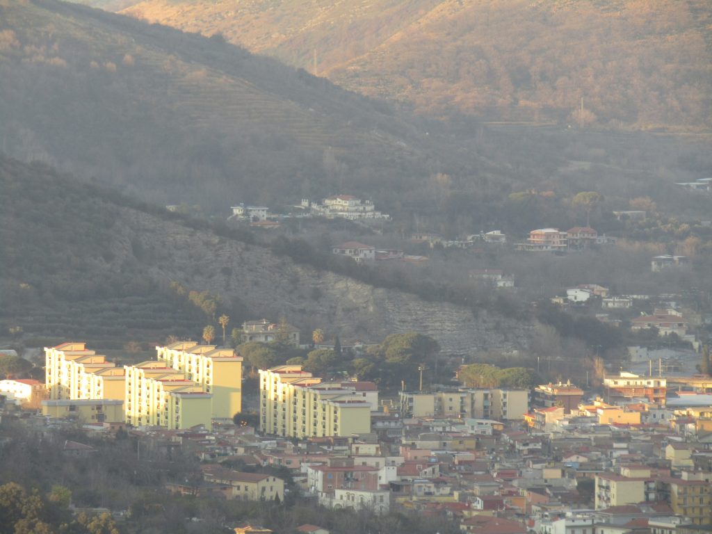 Il Declino di Piedimonte: Un Quartiere Dimenticato