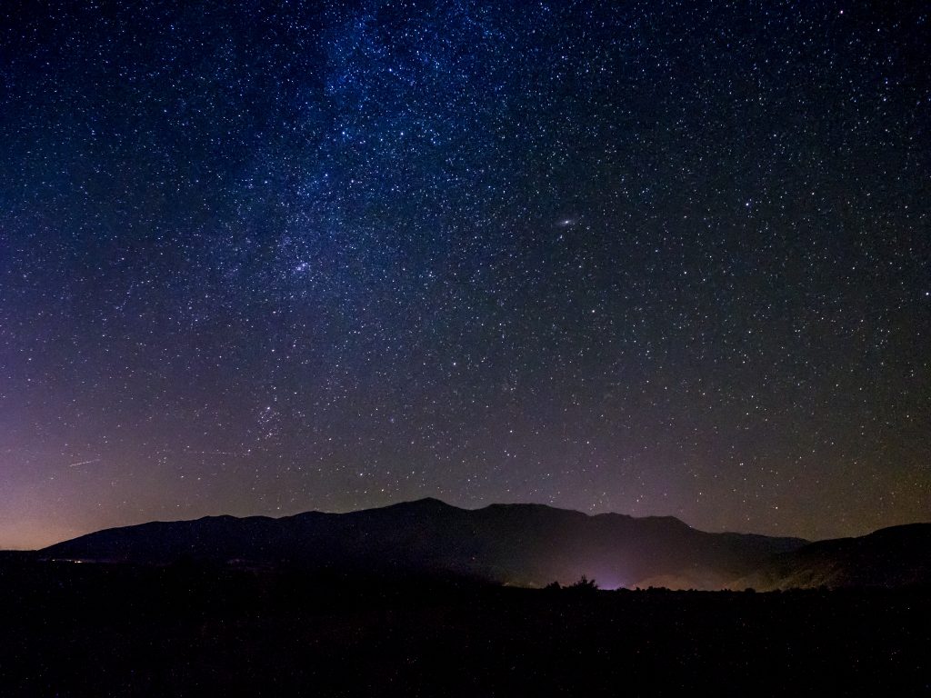 La Nebbia Mattutina e la Malinconia di Casa