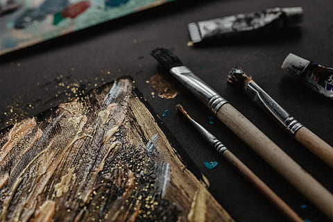 Francesca Cimmino: Fotografie e Ceramica nella Rassegna Materie 10