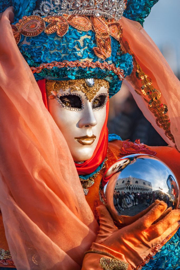 Spinaceto celebra mezzo secolo di storia con un Carnevale memorabile