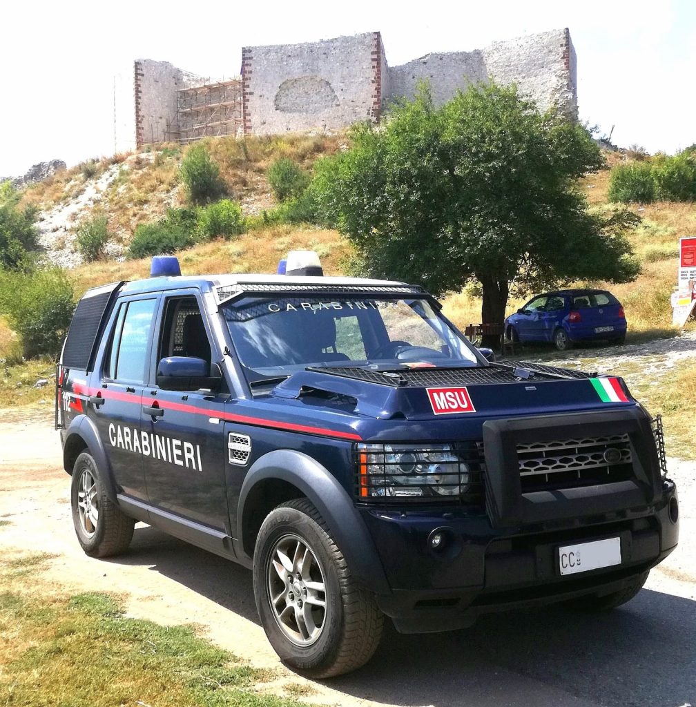Due arresti a Salerno: furto sventato nella zona industriale