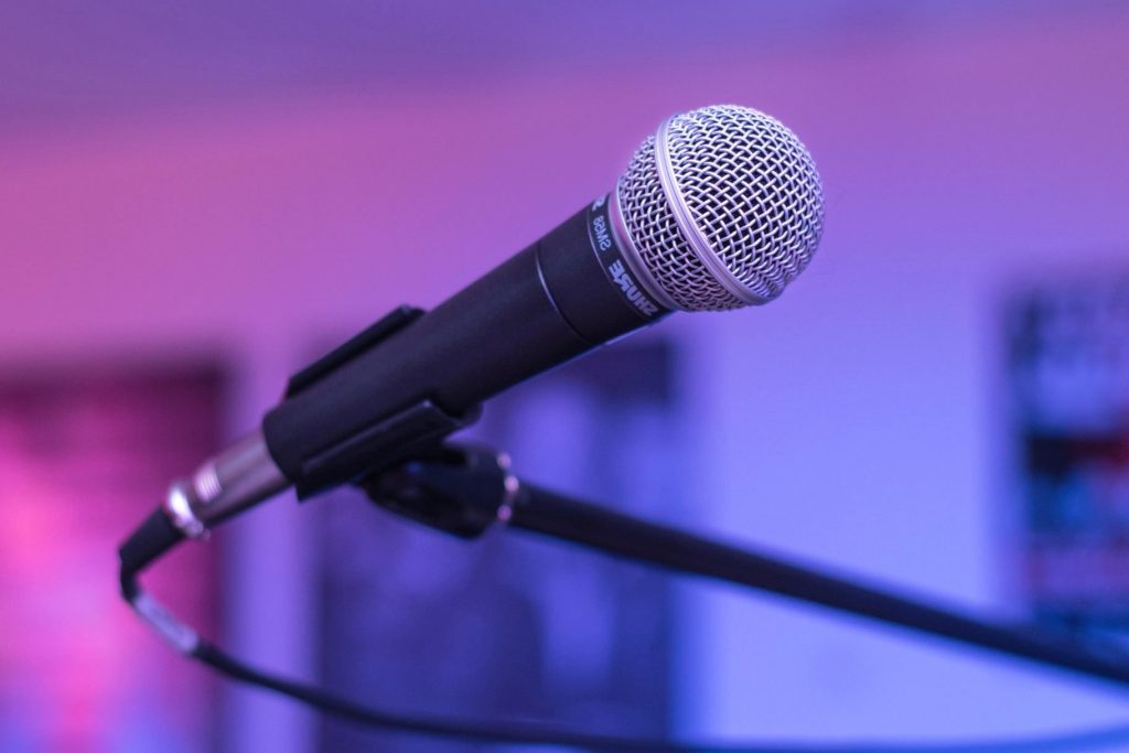 Successo della “Social-Disco” a Pagani: musica e prevenzione con Erica Mou