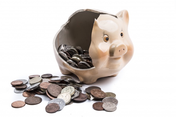 Oltre diecimila risparmiatori colpiti dal crac bancario