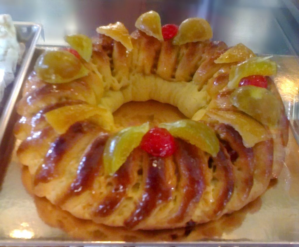 Il Buccellato Siciliano: Un Viaggio Tradizionale nel Gusto