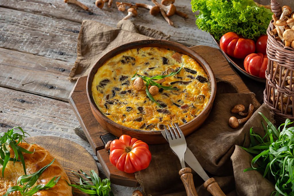 Un piatto semplice, un amore complesso: la frittata mattutina