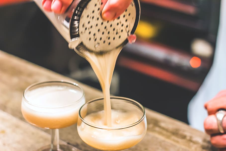 Spettacolo di Flair Bartending al Blondie di Nocera Inferiore
