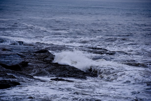 Campania in allerta meteo: venti impetuosi e mare in tempesta