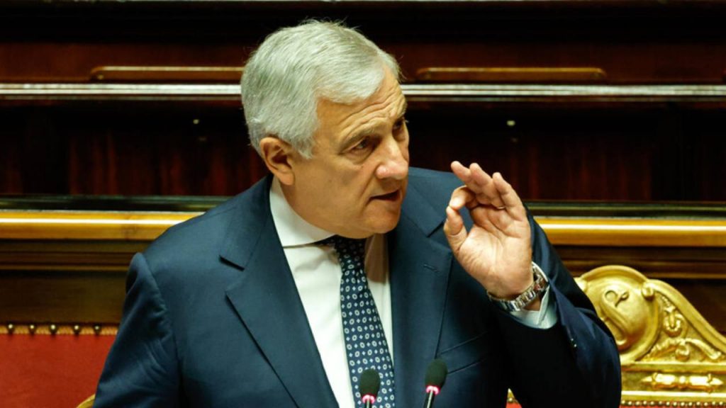 Dovete schiattare di fame | TAJANI ELIMINA IL BONUS: da oggi dovete camminare con le vostre gambe