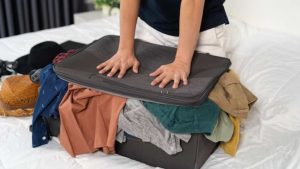 Chiudere-valigia-freepik- risorgimentonocerino.it