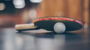 La competizione sportiva con il tennis da tavolo