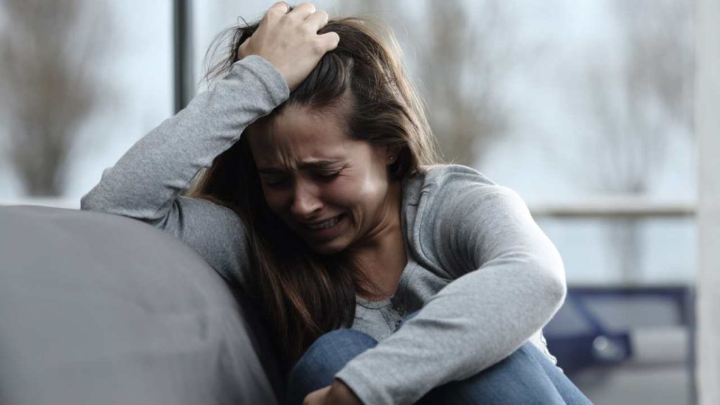 Piangere in casa - freepik - risorgimentonocerino.it