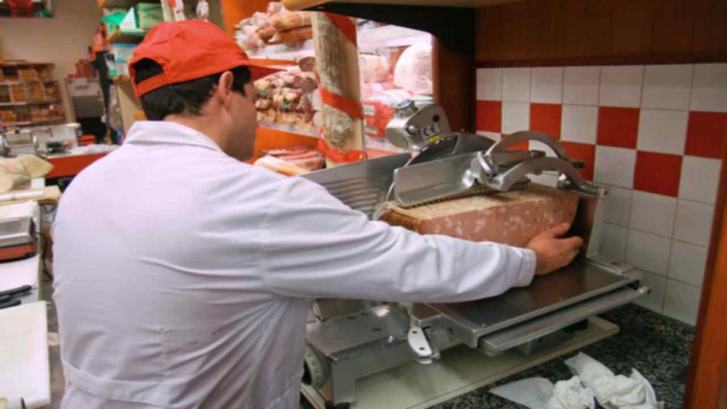 SAlumiere negozi -negozi - risorgimentonoerino.it