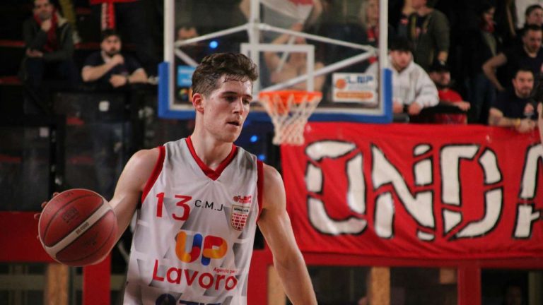 Basket, Folgore Nocera parte benissimo: buona la prima in casa dell’Anima Mediterranea | Intanto Cirillo ha firmato