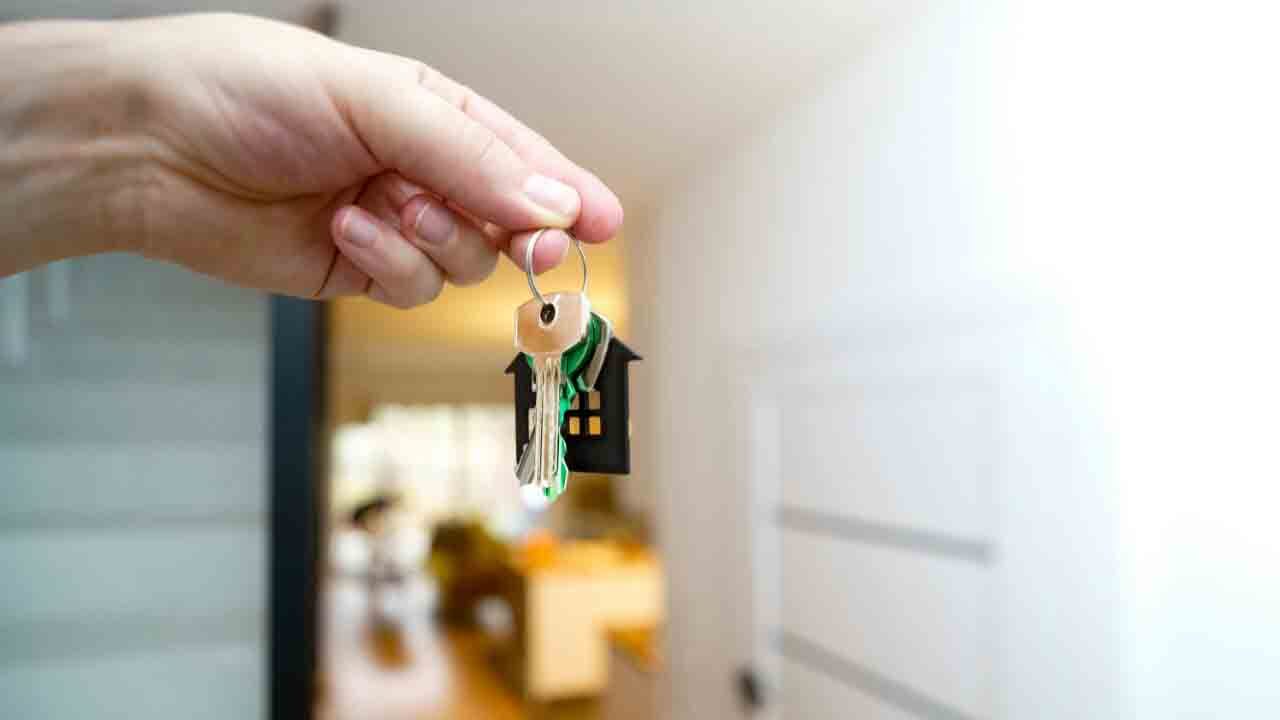 UFFICIALE: vitto e alloggio diventano a carico del tuo datore di lavoro | “Sfama i tuoi figli e concentrati”